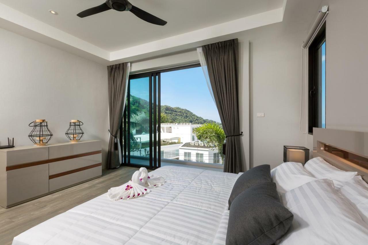 Twin Villas Seaview Kata Exterior foto